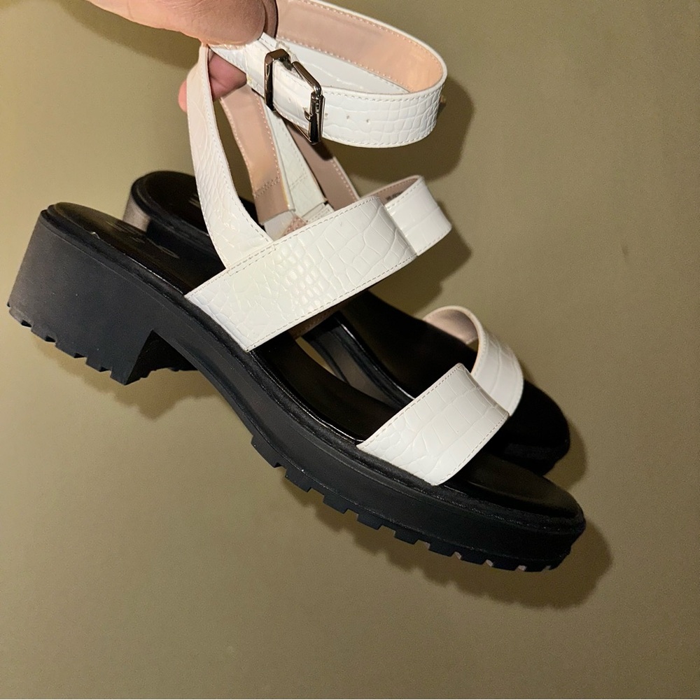 Women's White Strappy Sandals